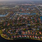 The Advantages and Disadvantages of Investing in Florida Real Estate